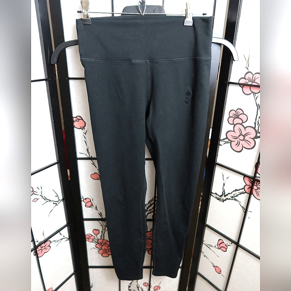 Fabletics Powerhold Leggings - Black Medium